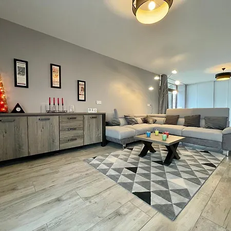 Renove Avec Couvert, Nature Et Calme - Fr-1-582-345